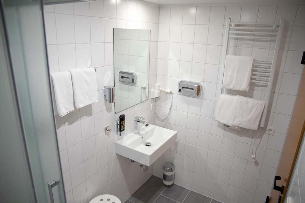 Hotel Am Suedtor บาคนัง ภายนอก รูปภาพ