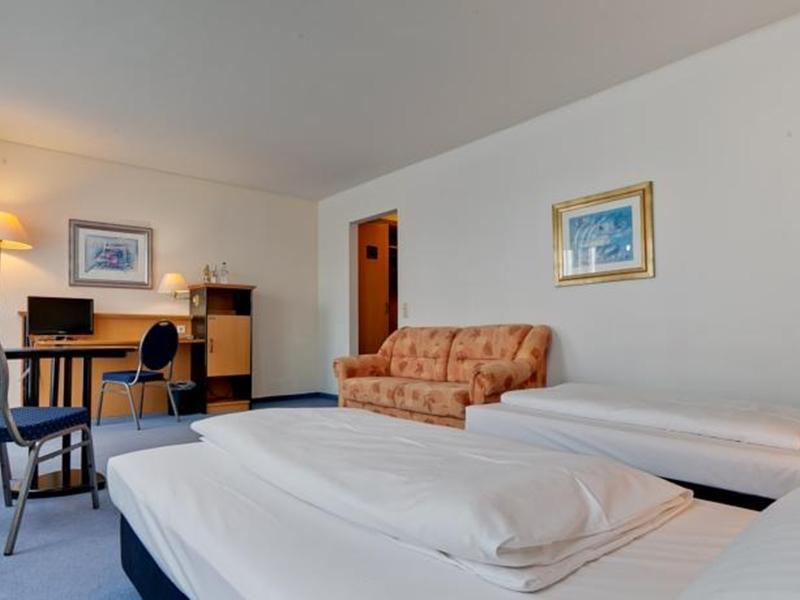 Hotel Am Suedtor บาคนัง ภายนอก รูปภาพ